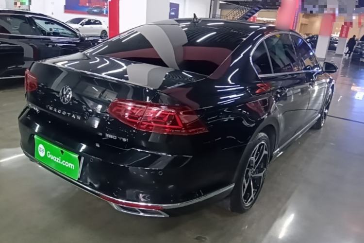 Used Volkswagen Magotan 2023 2 Million Units Limited-Edition 380TSI DSG Flagship Version Rear Right 45 Deg