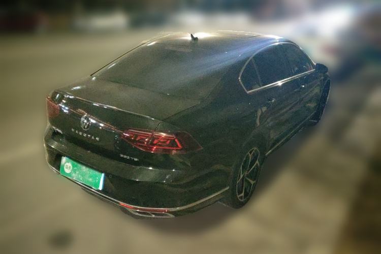 Used Volkswagen Magotan 2023 2 Million Units Commemorative Edition 330TSI DSG Luxury Version Rear Right 45 Deg