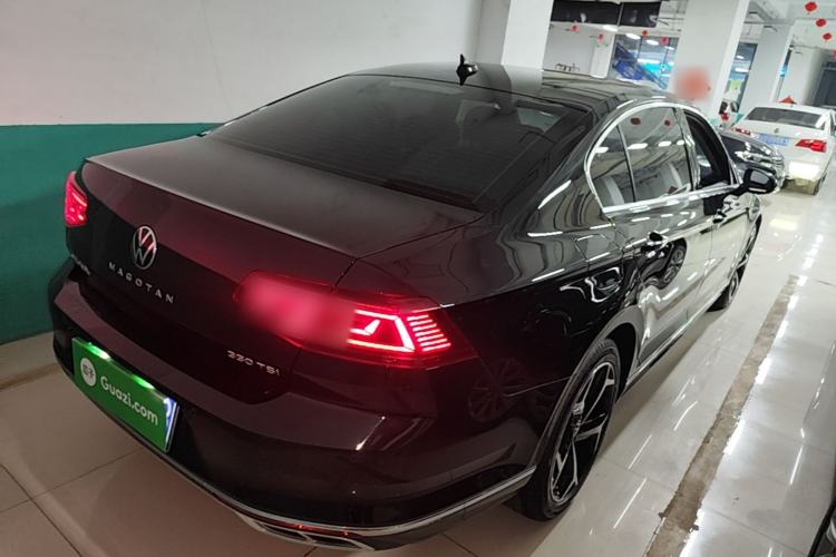 Used Volkswagen Magotan 2023 2 Million Units Commemorative Edition 330TSI DSG Luxury Version Rear Right 45 Deg