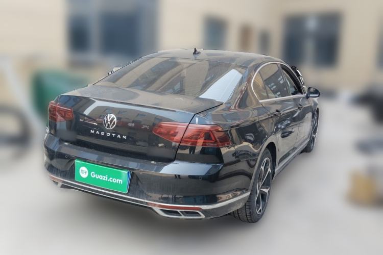 Used Volkswagen Magotan 2023 2 Million Units Commemorative Edition 330TSI DSG Luxury Version Rear Right 45 Deg