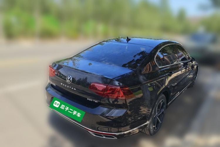 Used Volkswagen Magotan 2023 2 Million Units Commemorative Edition 330TSI DSG Luxury Version Rear Right 45 Deg
