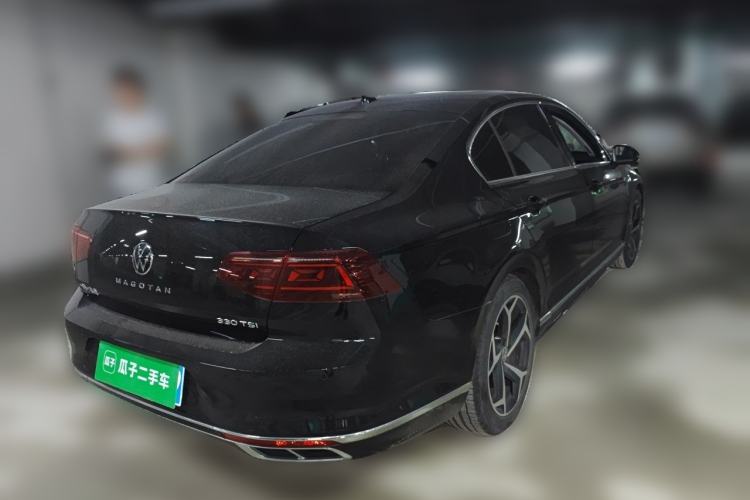 Used Volkswagen Magotan 2023 2 Million Units Commemorative Edition 330TSI DSG Luxury Version Rear Right 45 Deg