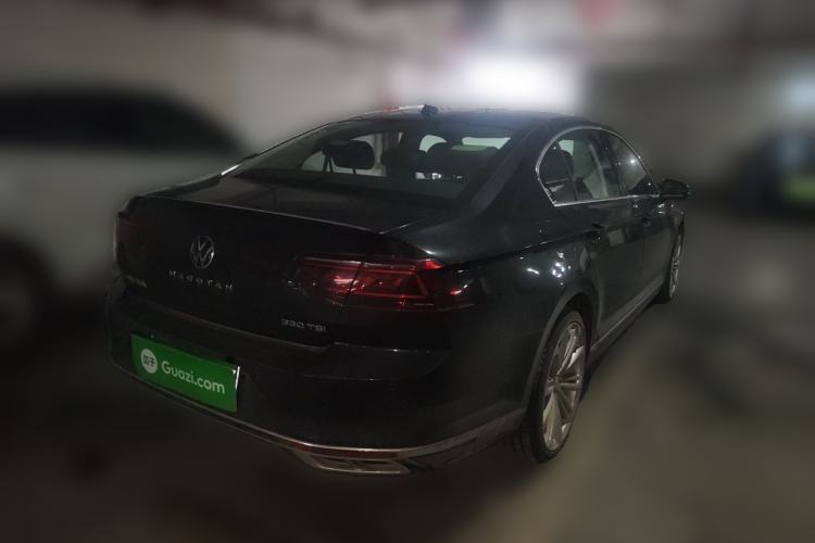 Used Volkswagen Magotan 2023 2 Million Units Commemorative Edition 330TSI DSG Luxury Version Rear Right 45 Deg
