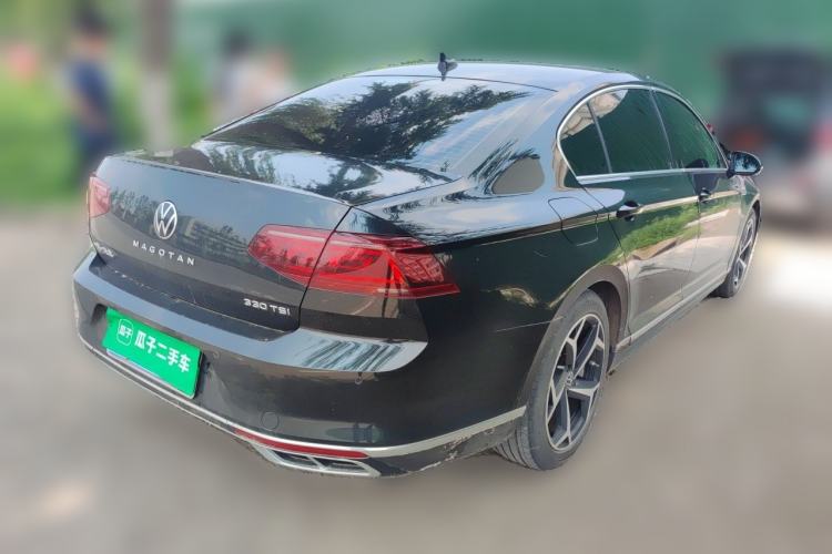 Used Volkswagen Magotan 2023 2 Million Units Commemorative Edition 330TSI DSG Luxury Version Rear Right 45 Deg