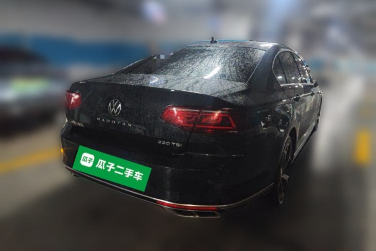 Used Volkswagen Magotan 2023 2 Million Units Commemorative Edition 330TSI DSG Luxury Version Rear Right 45 Deg