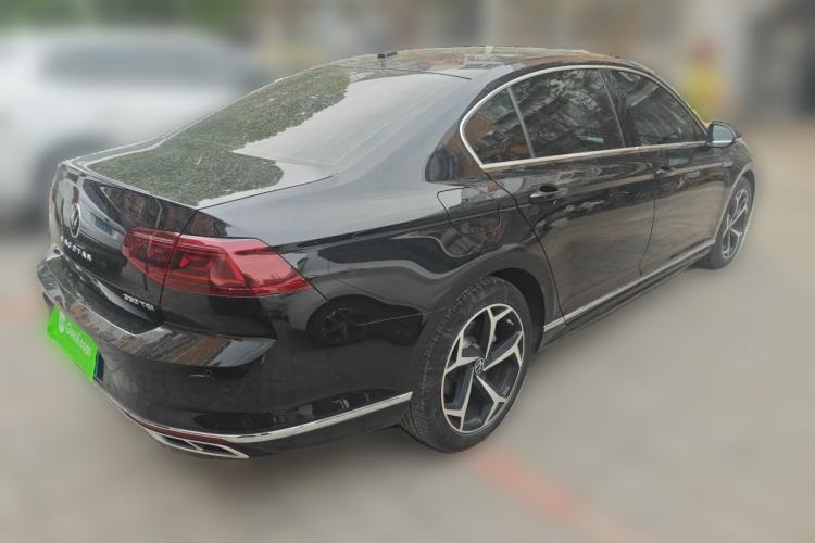 Used Volkswagen Magotan 2023 2 Million Units Commemorative Edition 330TSI DSG Luxury Version Rear Right 45 Deg