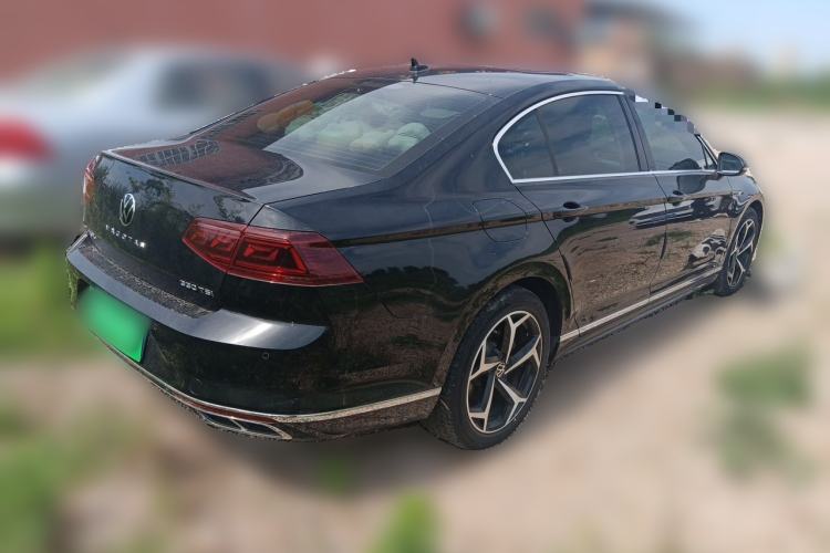 Used Volkswagen Magotan 2023 2 Million Units Commemorative Edition 330TSI DSG Luxury Version Rear Right 45 Deg