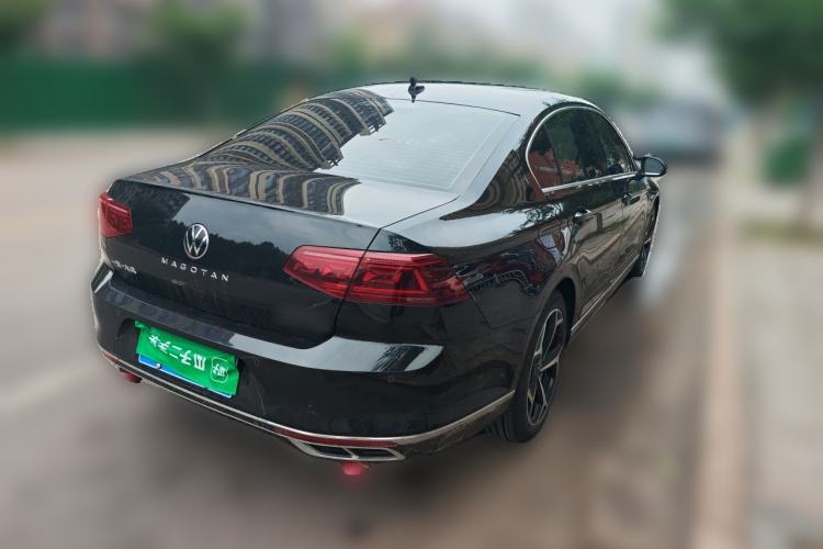 Used Volkswagen Magotan 2023 2 Million Units Limited Edition 330TSI DSG Leading Version Rear Right 45 Deg