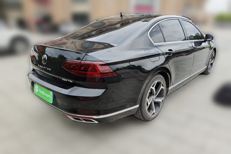 Used Volkswagen Magotan 2023 2 Million Units Limited Edition 330TSI DSG Leading Version Rear Right 45 Deg