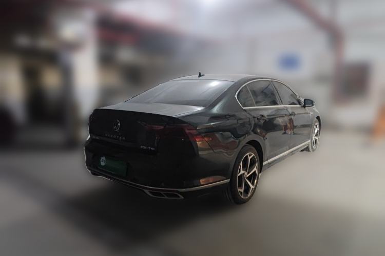 Used Volkswagen Magotan 2023 2 Million Units Commemorative Edition 330TSI DSG Luxury Version Rear Right 45 Deg