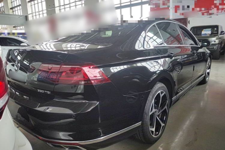 Used Volkswagen Magotan 2023 2 Million Units Commemorative Edition 330TSI DSG Luxury Version Rear Right 45 Deg