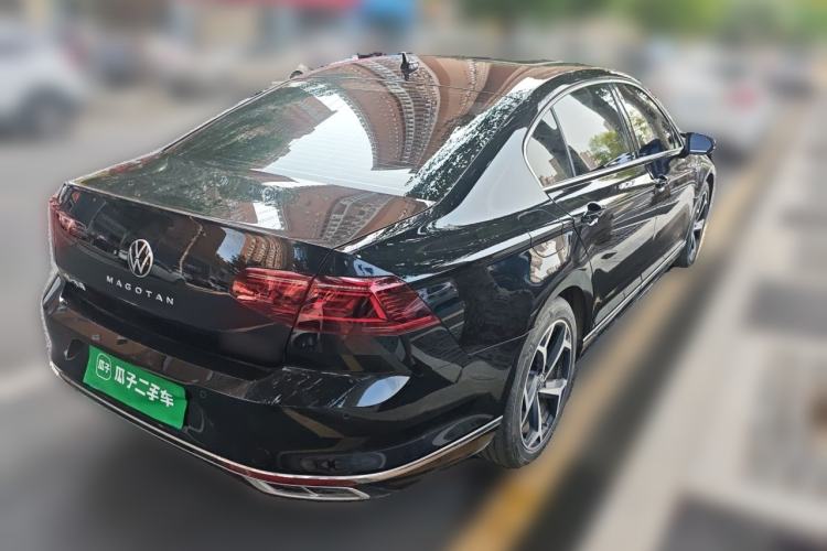 Used Volkswagen Magotan 2023 2 Million Units Commemorative Edition 330TSI DSG Luxury Version Rear Right 45 Deg