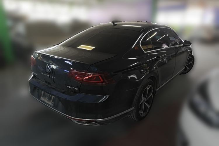 Used Volkswagen Magotan 2023 2 Million Units Limited-Edition 380TSI DSG Flagship Version Rear Right 45 Deg