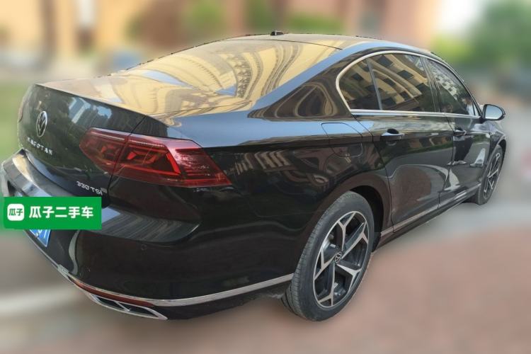 Used Volkswagen Magotan 2023 2 Million Units Commemorative Edition 330TSI DSG Luxury Version Rear Right 45 Deg