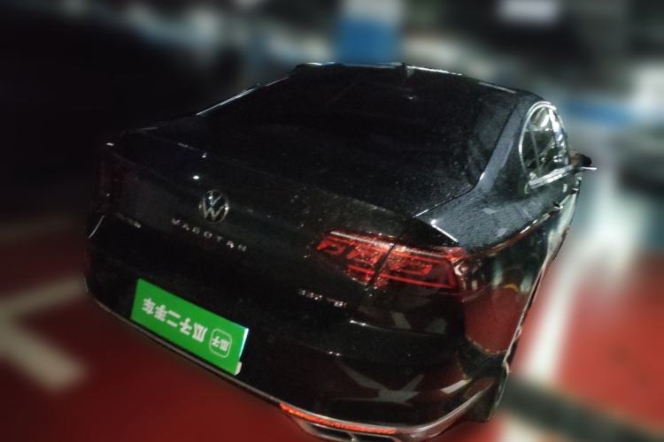 Used Volkswagen Magotan 2023 2 Million Units Limited Edition 330TSI DSG Leading Version Rear Right 45 Deg