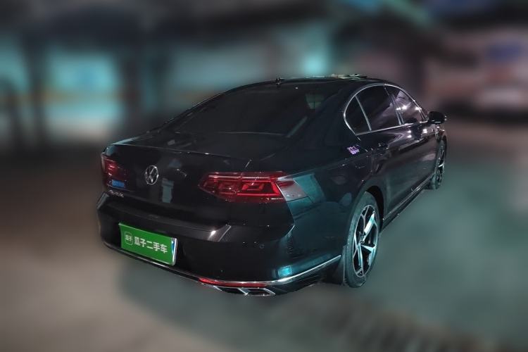 Used Volkswagen Magotan 2023 2 Million Units Commemorative Edition 330TSI DSG Luxury Version Rear Right 45 Deg
