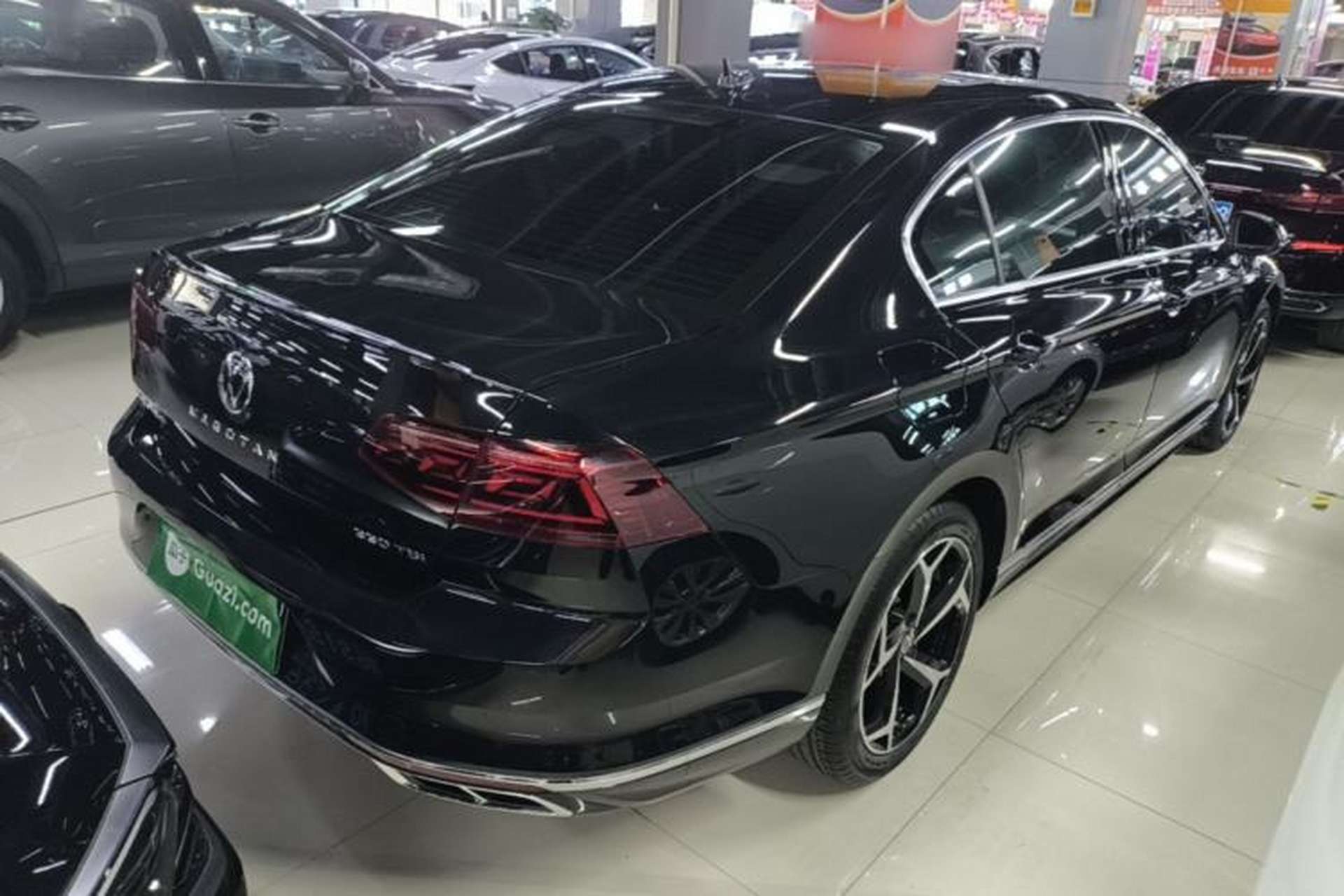 Used Volkswagen Magotan 2023 2 Million Units Commemorative Edition 330TSI DSG Luxury Version Rear Right 45 Deg