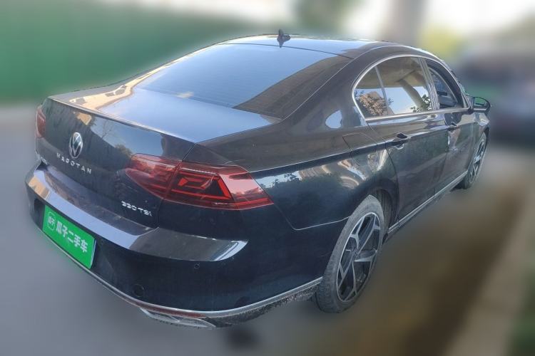 Used Volkswagen Magotan 2023 2 Million Units Commemorative Edition 330TSI DSG Luxury Version Rear Right 45 Deg