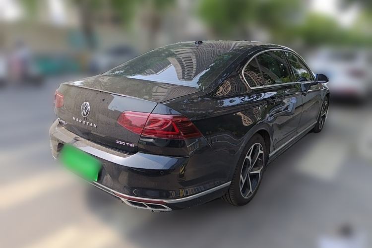 Used Volkswagen Magotan 2023 2 Million Units Commemorative Edition 330TSI DSG Luxury Version Rear Right 45 Deg