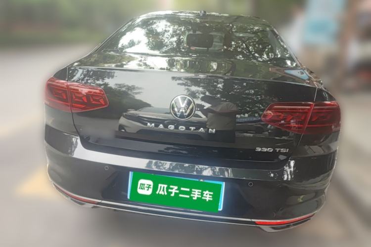 Used Volkswagen Magotan 2023 2 Million Units Commemorative Edition 330TSI DSG Luxury Version Rear