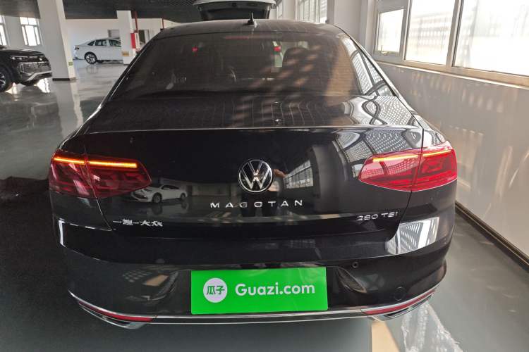 Used Volkswagen Magotan 2023 2 Million Units Limited-Edition 280TSI DSG Comfort Version Rear