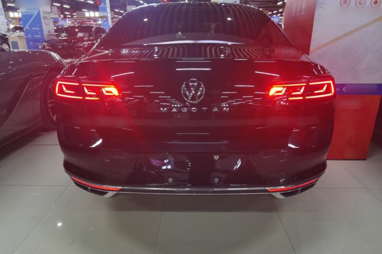 Used Volkswagen Magotan 2023 2 Million Units Commemorative Edition 330TSI DSG Luxury Version Rear