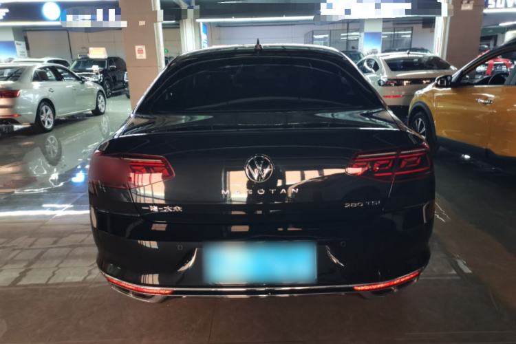 Used Volkswagen Magotan 2023 2 Million Units Limited-Edition 280TSI DSG Comfort Version Rear