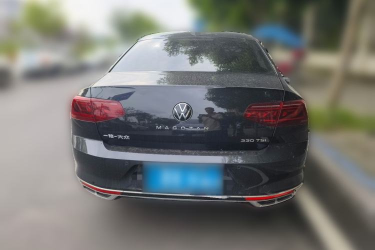 Used Volkswagen Magotan 2023 2 Million Units Commemorative Edition 330TSI DSG Luxury Version Rear