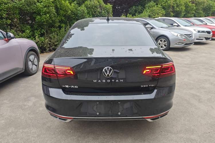 Used Volkswagen Magotan 2023 2 Million Units Commemorative Edition 330TSI DSG Luxury Version Rear
