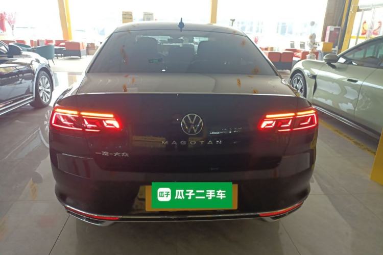 Used Volkswagen Magotan 2023 2 Million Units Commemorative Edition 330TSI DSG Luxury Version Rear