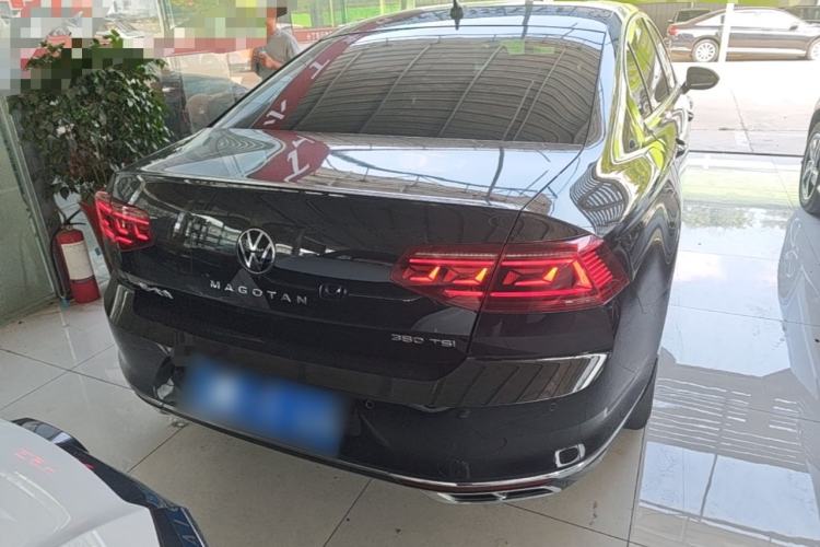 Used Volkswagen Magotan 2023 2 Million Units Limited-Edition 380TSI DSG Flagship Version Rear