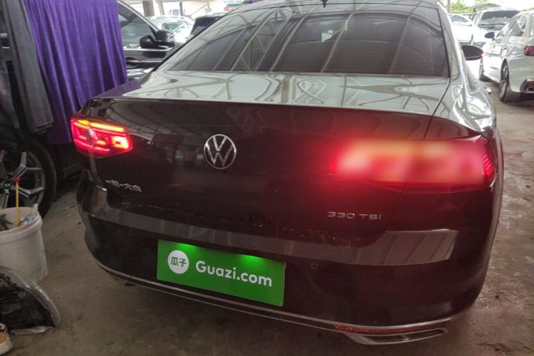 Used Volkswagen Magotan 2023 2 Million Units Commemorative Edition 330TSI DSG Luxury Version Rear
