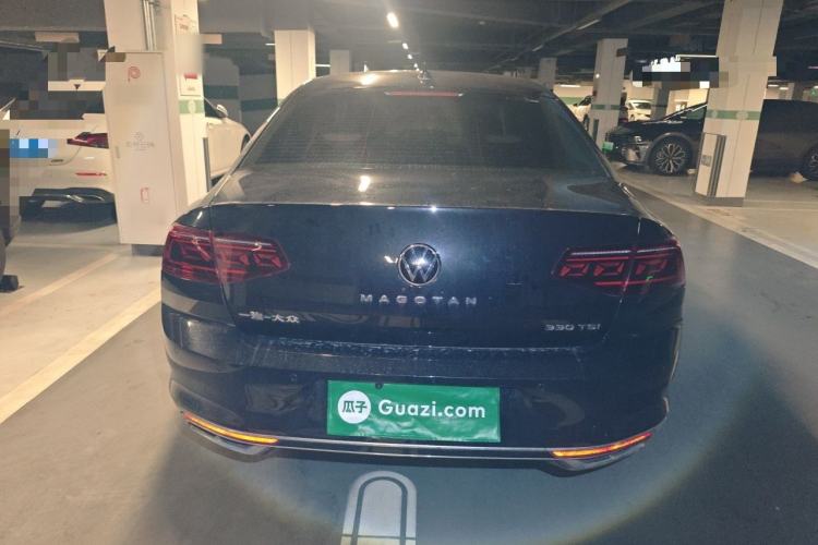 Used Volkswagen Magotan 2023 2 Million Units Commemorative Edition 330TSI DSG Luxury Version Rear
