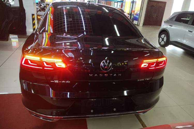 Used Volkswagen Magotan 2023 2 Million Units Limited Edition 330TSI DSG Leading Version Rear