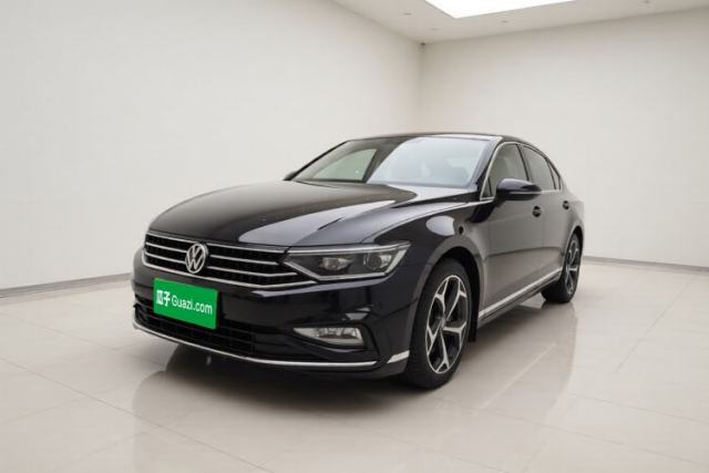 Used Volkswagen Magotan 2023 2 Million Units Limited Edition 330TSI DSG Leading Version