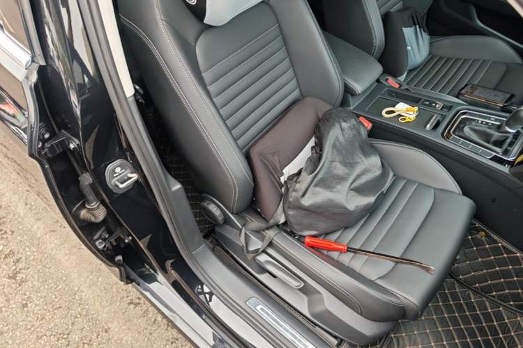 Used Volkswagen Magotan 2023 2 Million Units Limited-Edition 280TSI DSG Comfort Version Right Front Seat