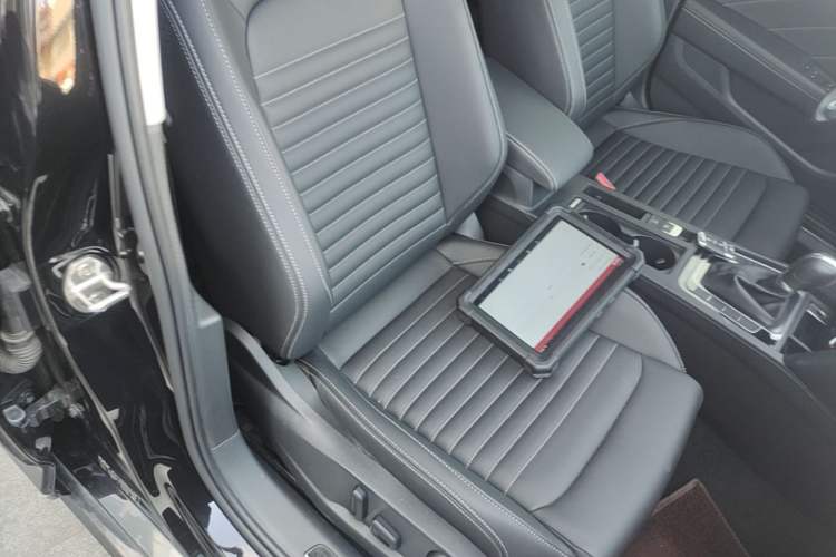 Used Volkswagen Magotan 2023 2 Million Units Limited-Edition 280TSI DSG Comfort Version Right Front Seat