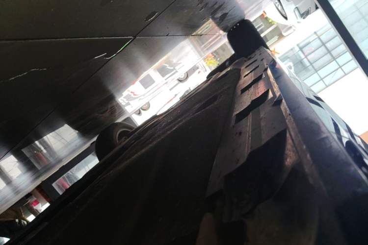 Used Volkswagen Magotan 2023 2 Million Units Limited-Edition 280TSI DSG Comfort Version Right Side Sill