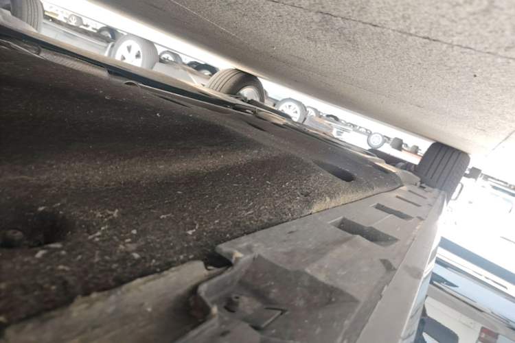 Used Volkswagen Magotan 2023 2 Million Units Limited Edition 330TSI DSG Leading Version Right Side Sill