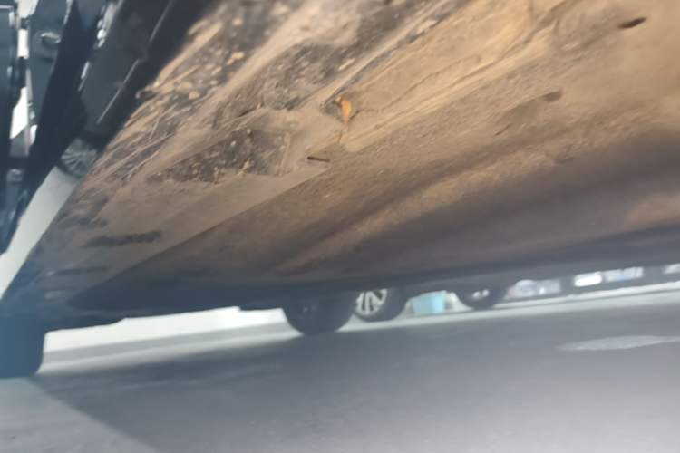 Used Volkswagen Magotan 2023 2 Million Units Limited Edition 330TSI DSG Leading Version Right Side Sill