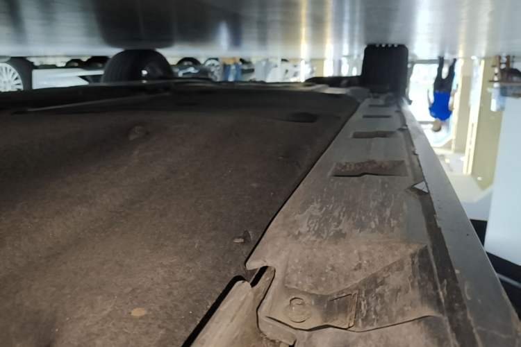 Used Volkswagen Magotan 2023 2 Million Units Limited Edition 330TSI DSG Leading Version Right Side Sill