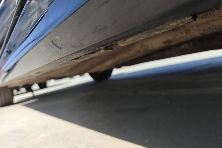 Used Volkswagen Magotan 2023 2 Million Units Limited Edition 330TSI DSG Leading Version Right Side Sill