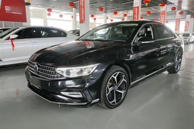Ojetý Volkswagen Magotan 2023 2 Million Units Limited Edition 330TSI DSG Leading Version