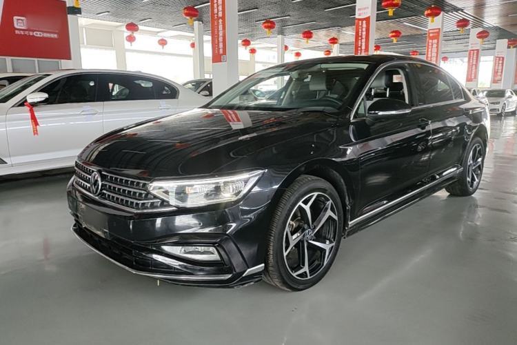 Used Volkswagen Magotan 2023 2 Million Units Limited Edition 330TSI DSG Leading Version Guazi used car, China used car export, Used car for sale, Used Volkswagen cars, Cheapest cars for sale