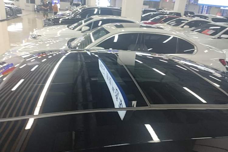 Used Volkswagen Magotan 2023 2 Million Units Limited-Edition 280TSI DSG Comfort Version Roof