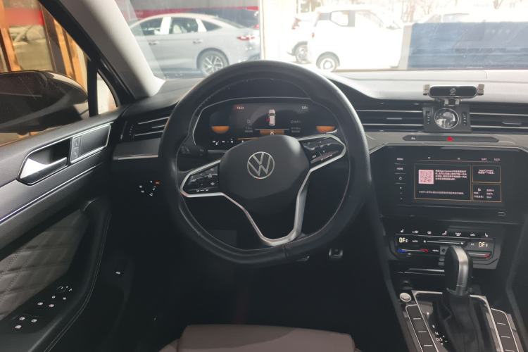 Used Volkswagen Magotan 2023 2 Million Units Limited Edition 330TSI DSG Leading Version Steering Wheel