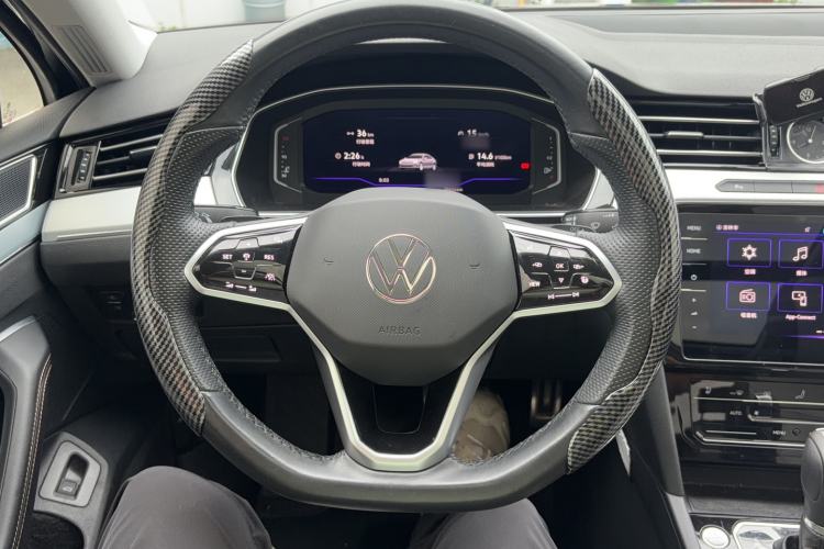 Used Volkswagen Magotan 2023 2 Million Units Commemorative Edition 330TSI DSG Luxury Version Steering Wheel