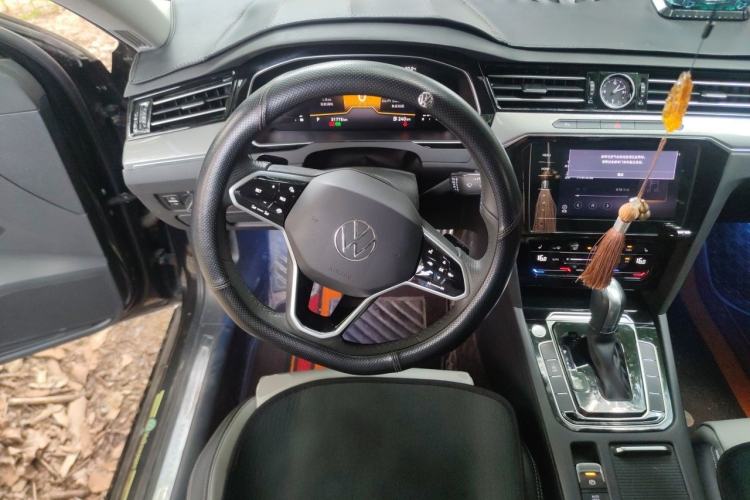 Used Volkswagen Magotan 2023 2 Million Units Limited Edition 330TSI DSG Leading Version Steering Wheel