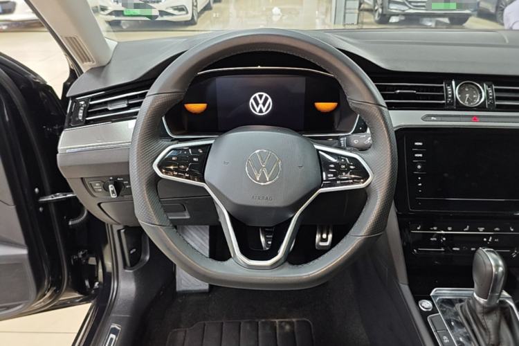 Used Volkswagen Magotan 2023 2 Million Units Limited Edition 330TSI DSG Leading Version Steering Wheel