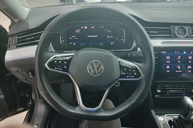 Used Volkswagen Magotan 2023 2 Million Units Commemorative Edition 330TSI DSG Luxury Version Steering Wheel